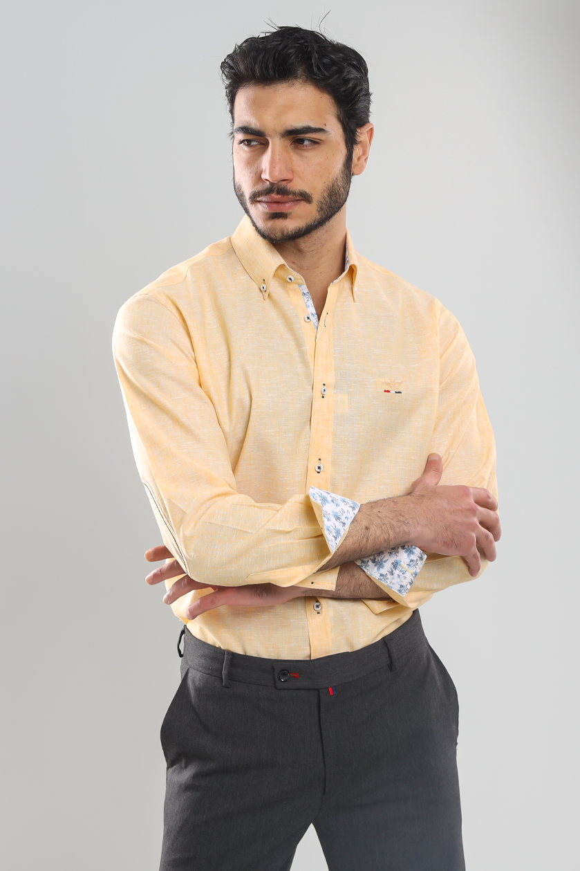 Linen shirt with sleeves